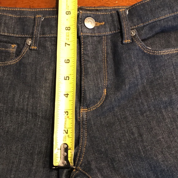 Banana Republic Skinny Jeans - Picture 9 of 10
